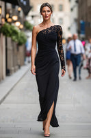 Load image into Gallery viewer, Black One Shoulder Sheath Long Mother of the Bride Dress with Lace