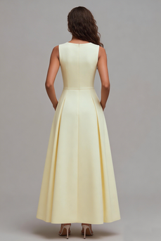 Daffodil Crew Neck A-Line Long Formal Dress
