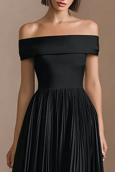 Black Pleated A-Line Midi Black Tie Dress