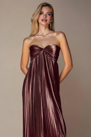 Load image into Gallery viewer, Metallic Coffee Pleated Strapless Long Wedding Guest Dress