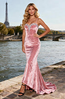 Load image into Gallery viewer, Sparkly Pink Velvet Beaded Long Mermaid Prom Dress