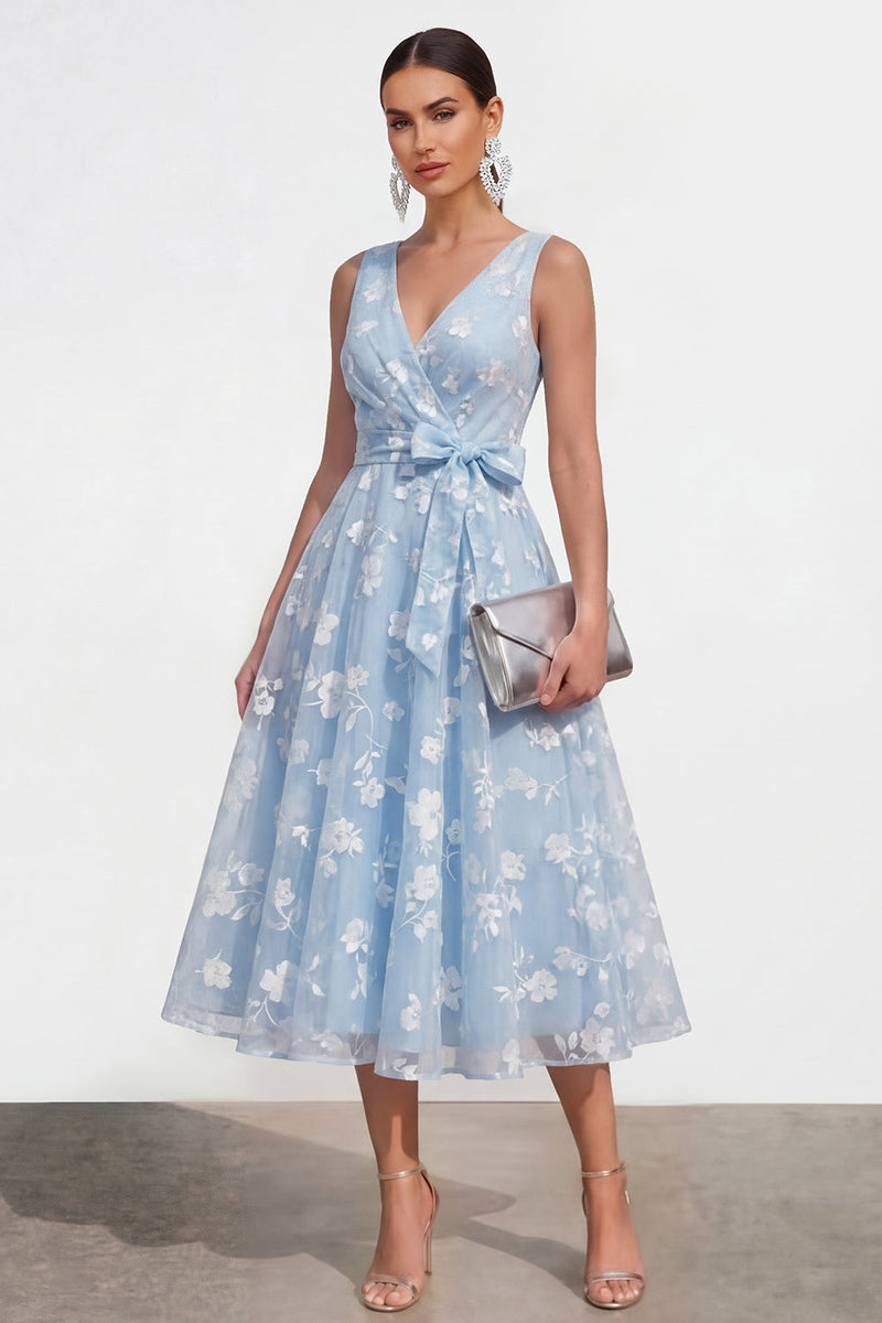 Load image into Gallery viewer, Blue V-Neck A Line Floral Ruched Maxi Formal Dress with Bow