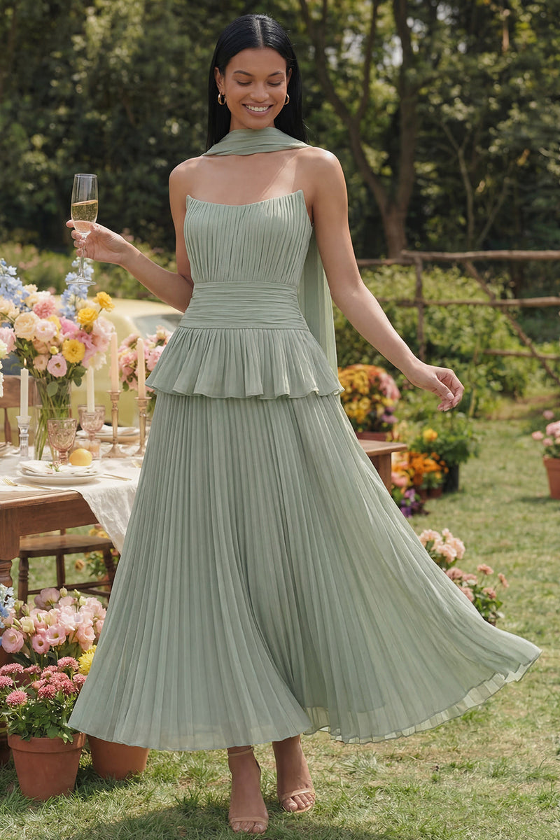 Load image into Gallery viewer, Dusty Sage A Line Maxi Ruffled Formal Dress with Pleats