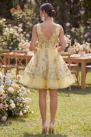 Load image into Gallery viewer, Yellow Short V-Neck Floral Butter A Line Homecoming Dress with Ruffles
