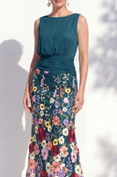 Load image into Gallery viewer, Green Floral Boat Neck Ruched Mermaid Long Mother of the Bride Dress