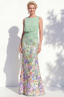 Load image into Gallery viewer, Green Floral Boat Neck Ruched Mermaid Long Mother of the Bride Dress