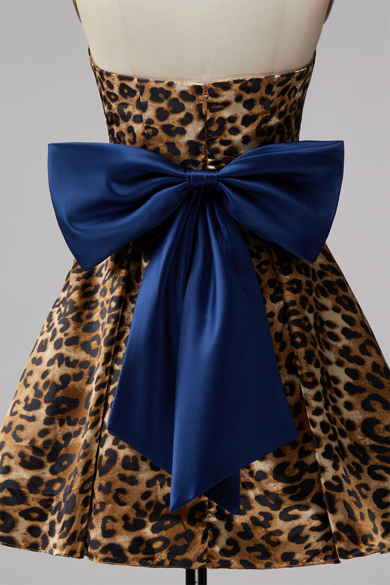 Load image into Gallery viewer, Brown Leopard Print Strapless Ruched A Line Short Homecoming Dress with Bow