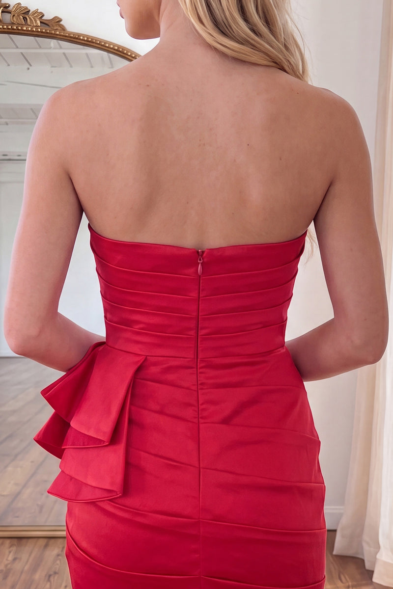 Load image into Gallery viewer, Red Strapless Ruffled Ruched Tight Short Homecoming Dress