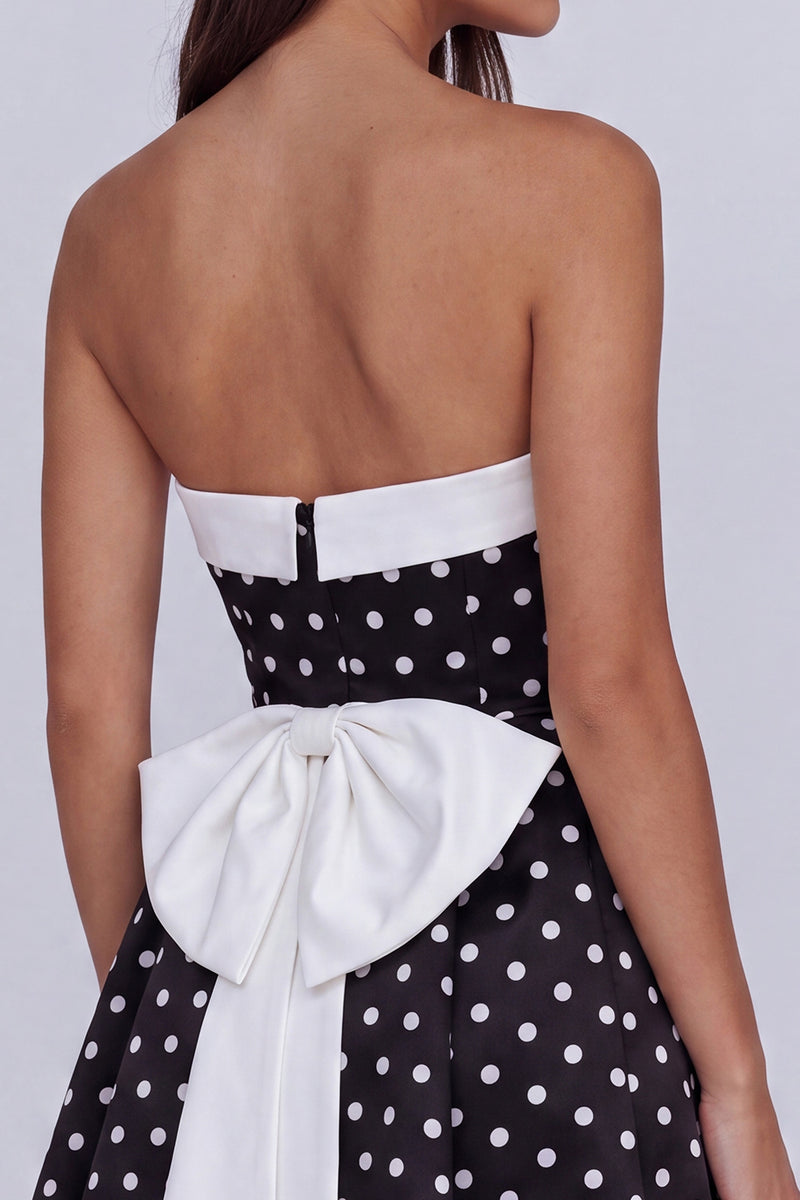 Load image into Gallery viewer, Black and White Polka Dots Strapless Short Homecoming Dress with Bow