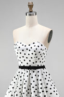Load image into Gallery viewer, Black and White Polka Dots A-Line Sweetheart Short Homecoming Dress