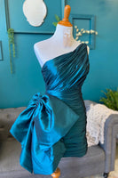 Load image into Gallery viewer, Peacock Blue Bodycon One Shoulder Ruched Short Homecoming Dress with Bow