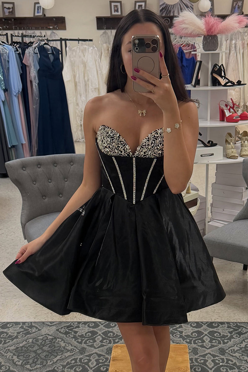 Load image into Gallery viewer, Black Corset Sweetheart Short Homecoming Dress with Rhinestones