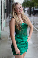 Load image into Gallery viewer, Emerald Green Corset Bodycon Spaghetti Straps Ruched Short Homecoming Dress