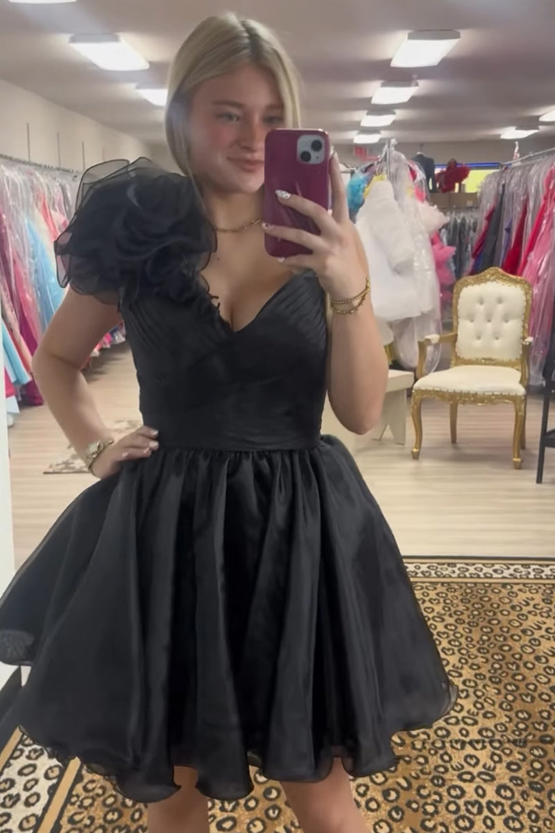 Load image into Gallery viewer, Black Ruched One Shoulder Short Homecoming Dress with 3D Flower