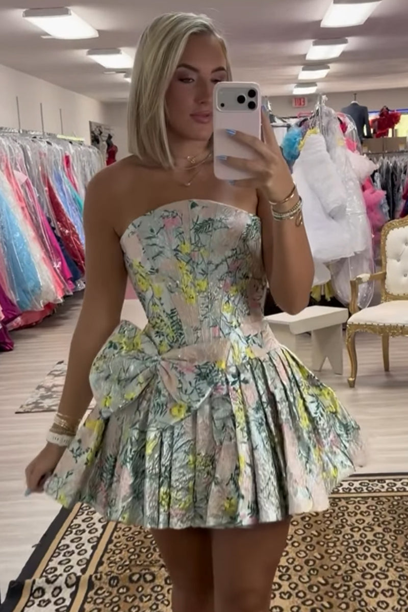 Load image into Gallery viewer, Light Green Corset Strapless Floral Short Homecoming Dress with Bow