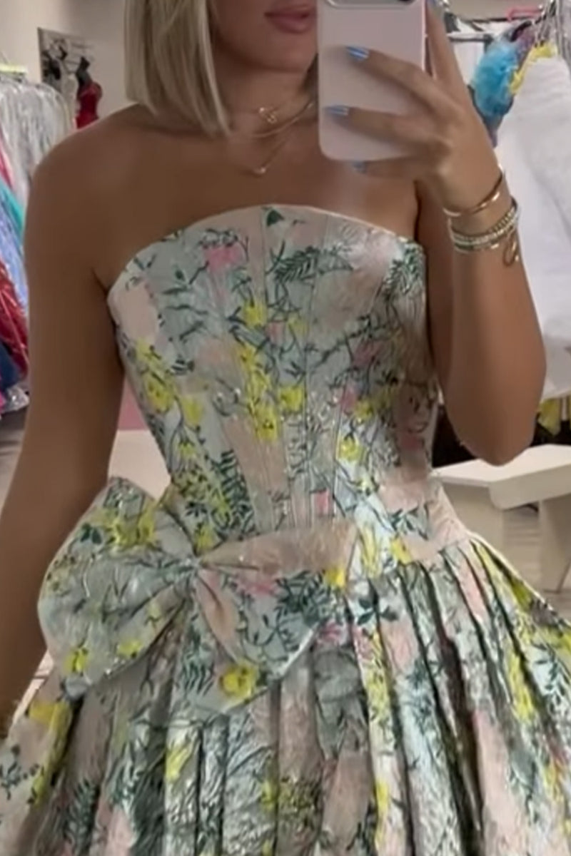Load image into Gallery viewer, Light Green Corset Strapless Floral Short Homecoming Dress with Bow