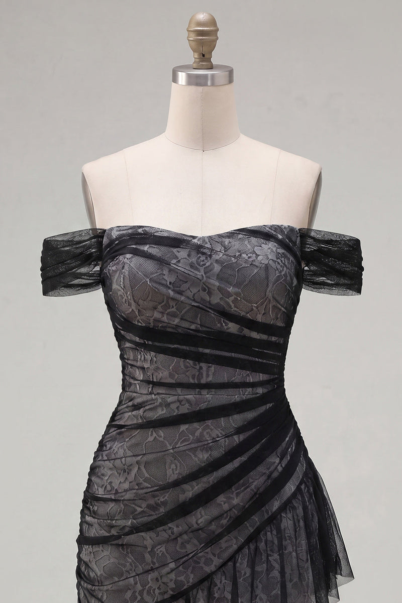 Load image into Gallery viewer, Black Ruched Tight Short Homecoming Dress with Ruffles