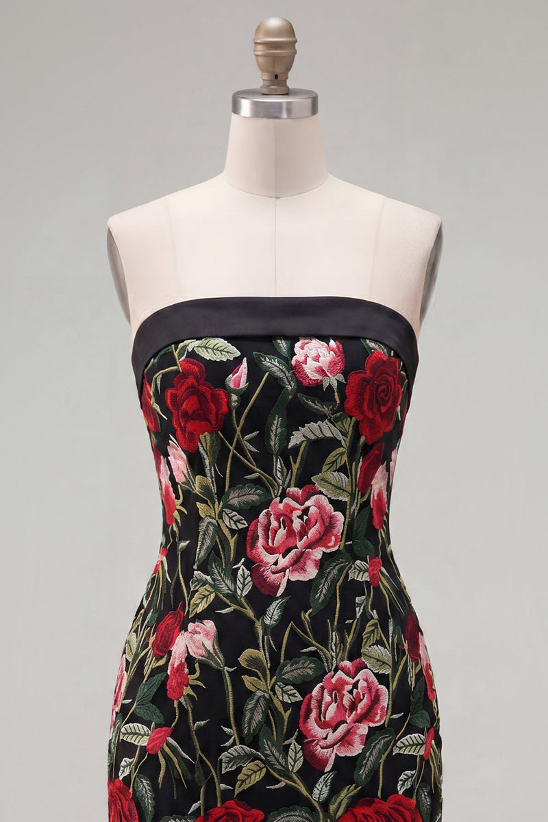 Load image into Gallery viewer, Black Red Flower Strapless Short Tight Homecoming Dress