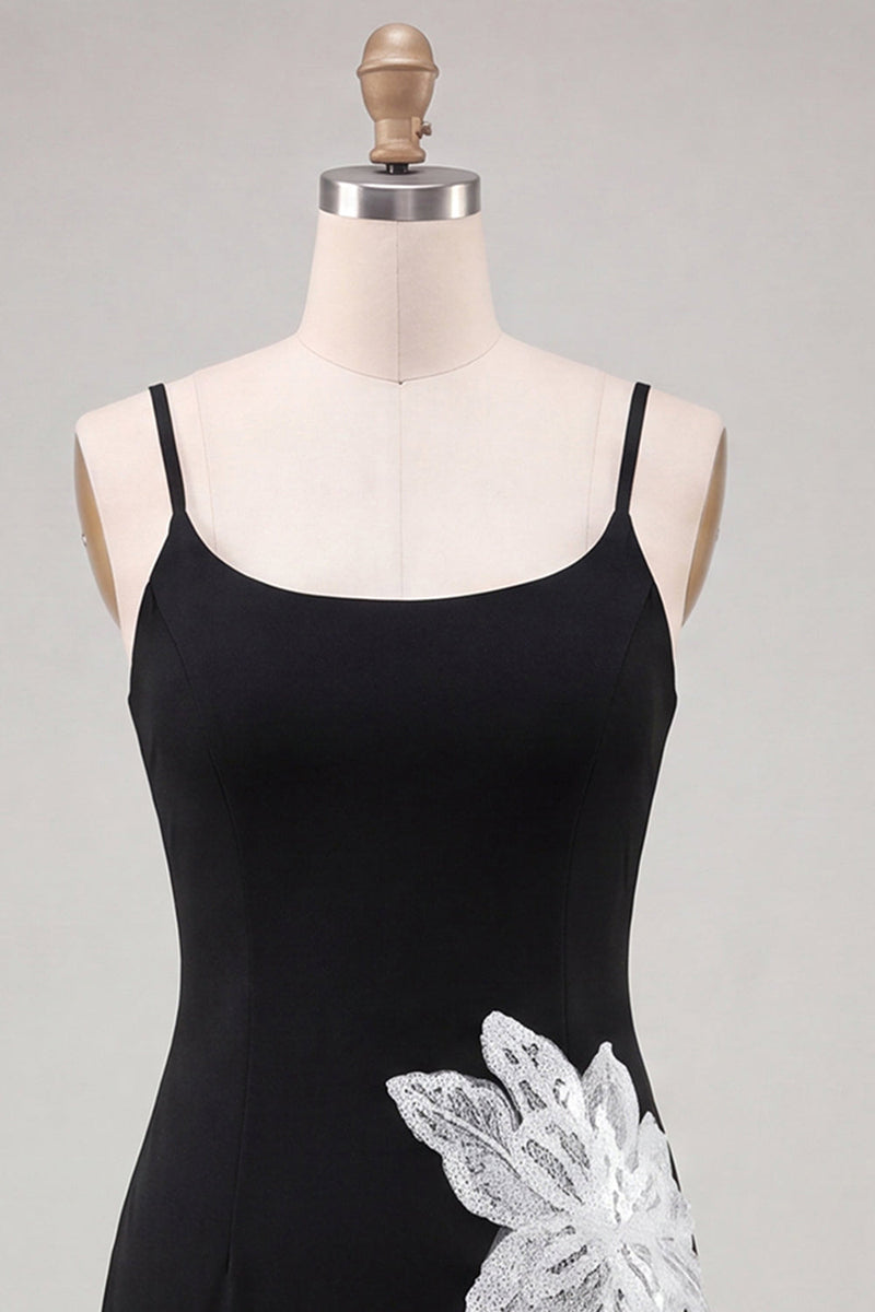 Load image into Gallery viewer, Black Scoop Neck Floral Tight Short Homecoming Dress