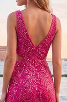 Load image into Gallery viewer, Sparkly Green V-Neck Sequin Tight Short Homecoming Dress