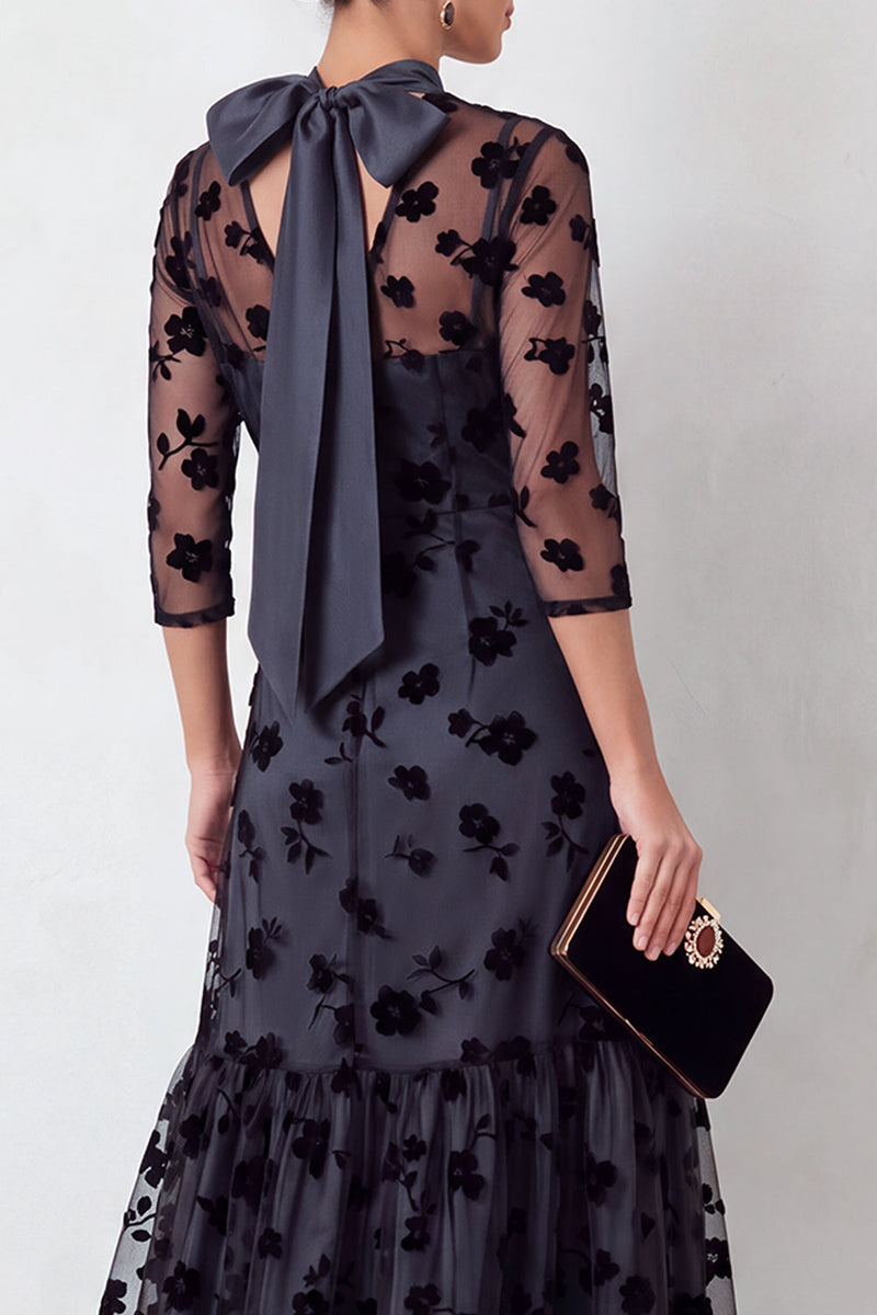 Load image into Gallery viewer, Floral Black Ruffled Round Neck 3/4 Sleeves Long Formal Dress with Neck Scarf