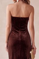 Load image into Gallery viewer, Champegne Velvet Sheath Strapless Long Wedding Guest Dress