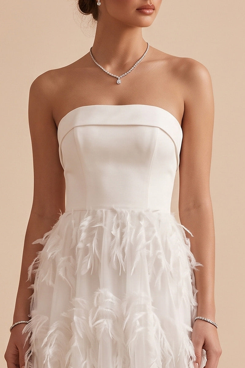 Load image into Gallery viewer, White A-Line Strapless Feathered Sweep Train Wedding Dress