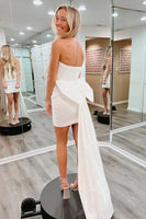Load image into Gallery viewer, White Strapless Bodycon Homecoming Dress with Bow