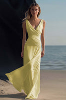 Load image into Gallery viewer, White Chiffon Sheath V-Neck Ruched Long Rehearsal Dinner Dress