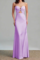 Load image into Gallery viewer, Fuchsia Sheath Satin Ruched Strapless Long Formal Dress with Keyhole
