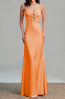 Load image into Gallery viewer, Fuchsia Sheath Satin Ruched Strapless Long Formal Dress with Keyhole