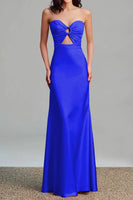Load image into Gallery viewer, Fuchsia Sheath Satin Ruched Strapless Long Formal Dress with Keyhole