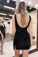 Load image into Gallery viewer, Sparkly Black V-Neck Sequined Homecoming Dress with Tassel