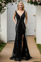 Load image into Gallery viewer, Black Mermaid Sequins Long Feathered Prom Dress