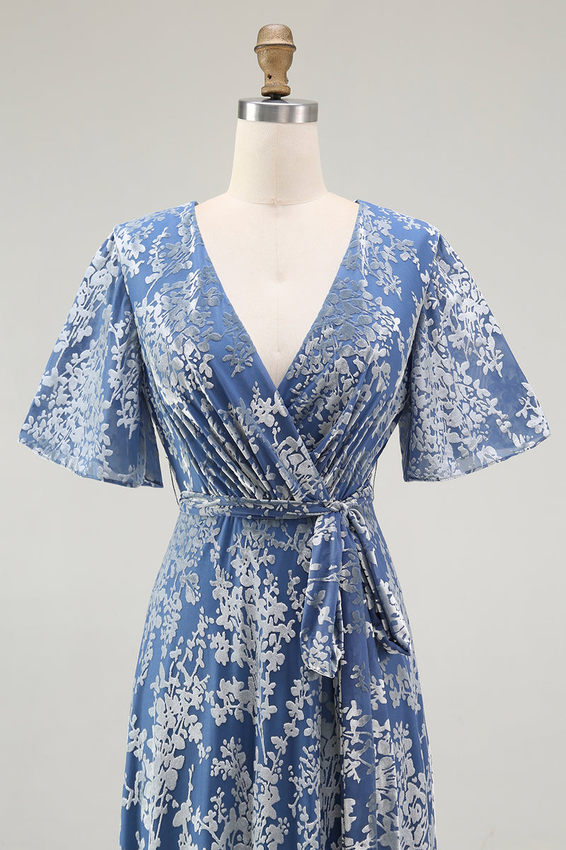 Load image into Gallery viewer, Floral Blue A-Line Velvet V-Neck Long Bridesmaid Dress with Sleeves