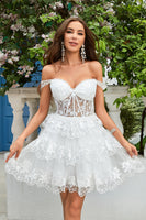 Load image into Gallery viewer, Sparkly Black Sweetheart A-Line Lace Tiered Short Homecoming Dress
