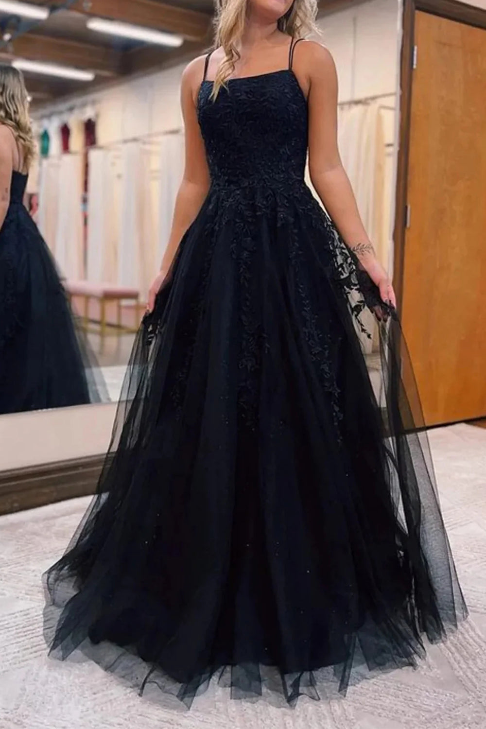 Black A-Line Tulle Long Prom Dress with Lace