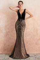 Load image into Gallery viewer, Mermaid Sequins V-Neck Black Prom Dress