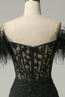 Load image into Gallery viewer, Black Mermaid Lace Long Prom Dress with Feathers