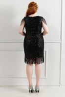 Load image into Gallery viewer, Black V-Neck Plus Size Prom Dress With Tassel