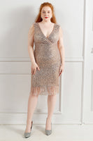 Load image into Gallery viewer, Black V-Neck Plus Size Prom Dress With Tassel