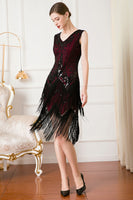 Load image into Gallery viewer, Sparkly Black and Gold V-Neck Sequins 1920s Dress with Fringes