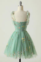 Load image into Gallery viewer, Green Spaghetti Straps Short Homecoming Dress with Embroidery