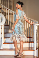 Load image into Gallery viewer, Green Sheath Cold Shoulder Sequins 1920s Great Gatsby Dress with Tassels