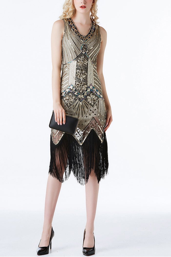 Load image into Gallery viewer, Queendancer Women Roaring 20s Gold 1920s Dress Sequin Flapper Gatsby Dress with Fringes